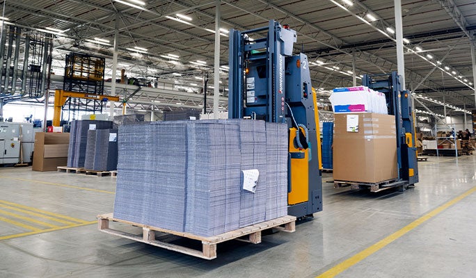 AGV's in fabriek bij Holbox AGV's in fabriek bij Holbox