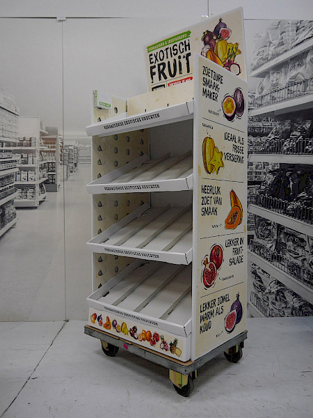 Holbox Food Pallet display